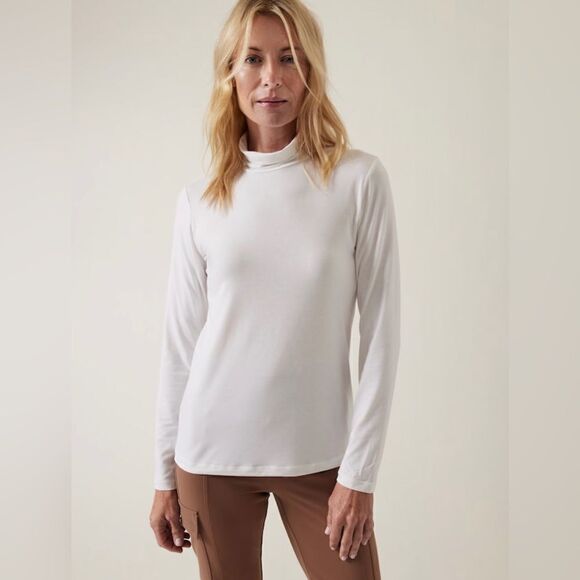 Athleta  Essential Turtleneck - Picture 1 of 14